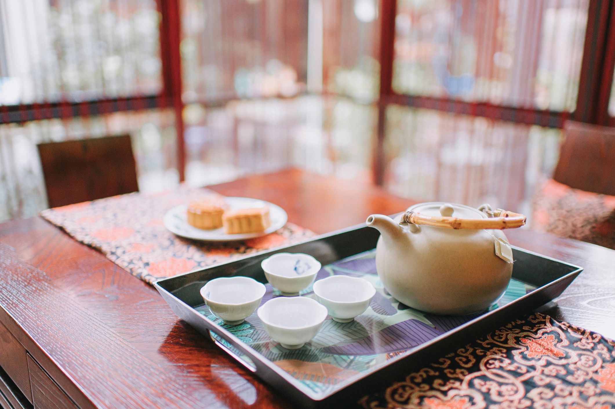 elegant ceramic serving platter fine dining restaurant